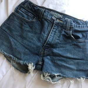 Signature Levi Jean Shorts